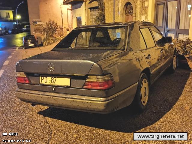 mercedesw124giovannispalla20211226.jpg