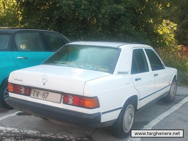 mercedes190siralec20220106.jpg