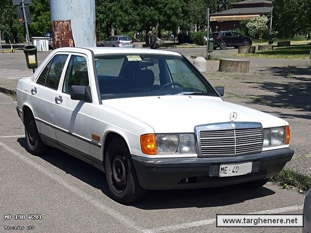mercedes190fil20220108.jpg
