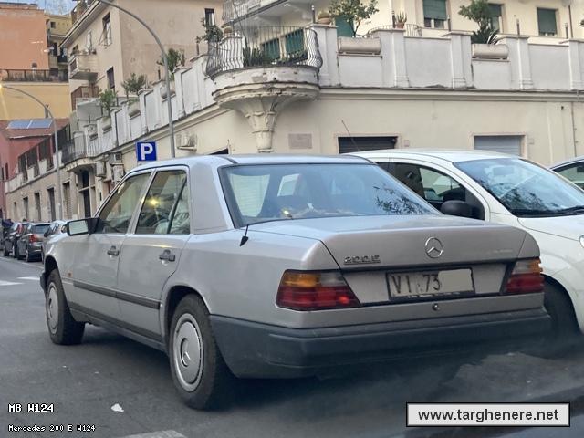 mercedesw124mx5dan20220210.jpg