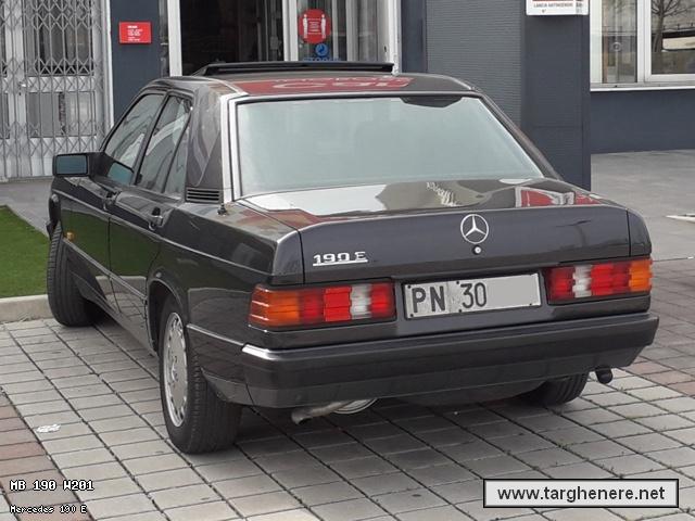 mercedes190neim20220414.jpg