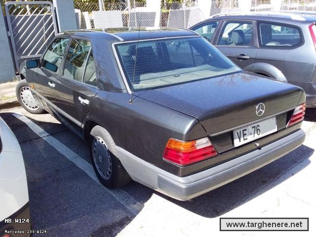 mercedesw124deltago20220421.jpg