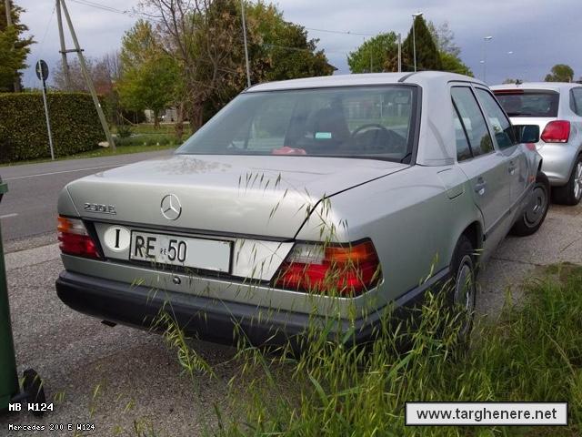 mercedesw124deltago20220520.jpg
