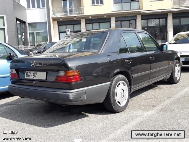 mercedesw124neim20220526.jpg