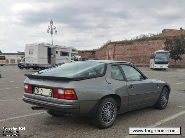 porsche924alfa3320220724.jpg