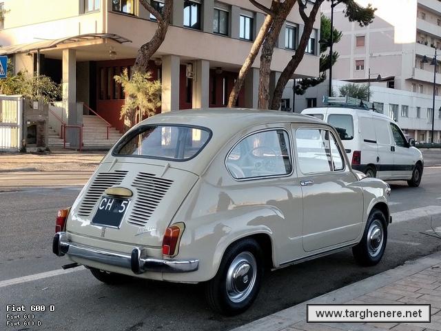 fiat600polar20220821.jpg