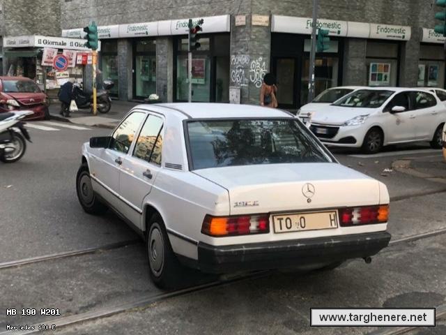 mercedes190supertura20220822.jpg