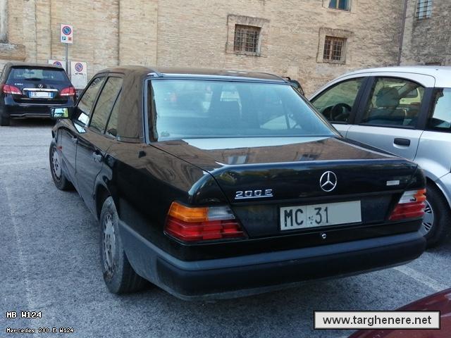 mercedesw124strabuzov20220829.jpg
