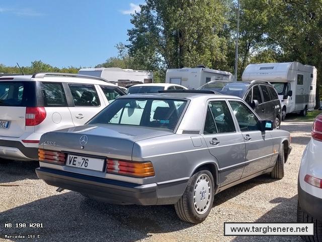 mercedes190polar20220918.jpg