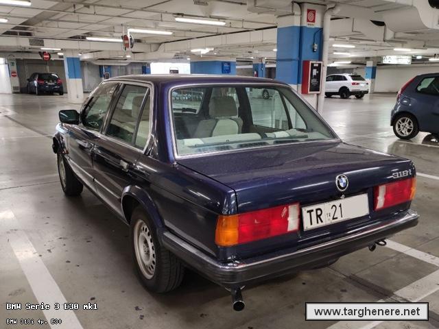 bmwe30icoma20220926.jpg