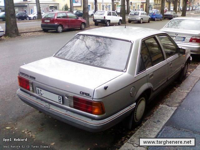 rekordtdcdbuetar95.jpg