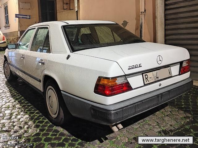 mercedesw124giovannispalla20221120.jpg