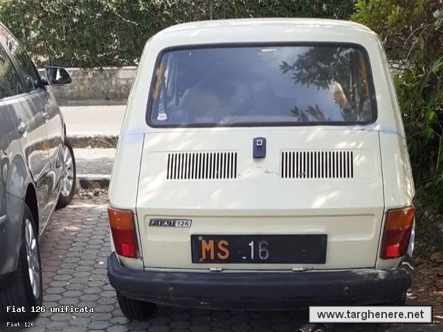 fiat126super8020221124.jpg
