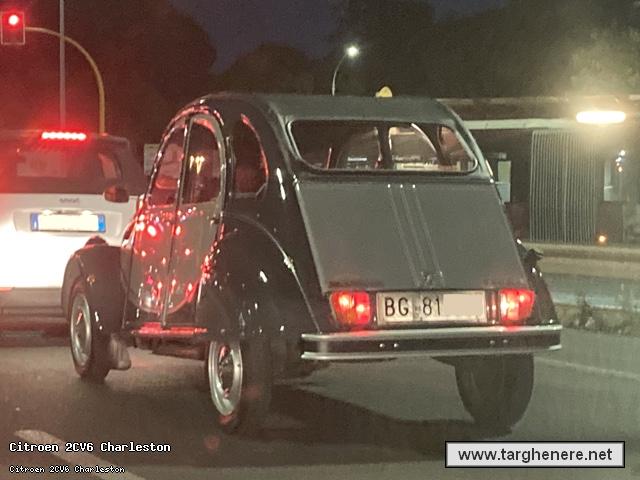 citroen2cvmx5dan20221206.jpg