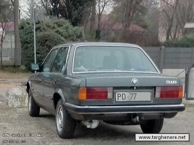 bmwe30sampei20230128.jpg