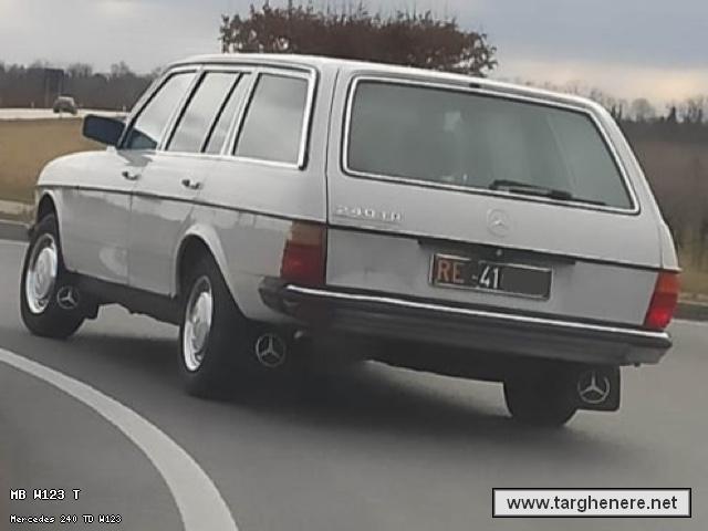 mercedesw123swneim20230210.jpg