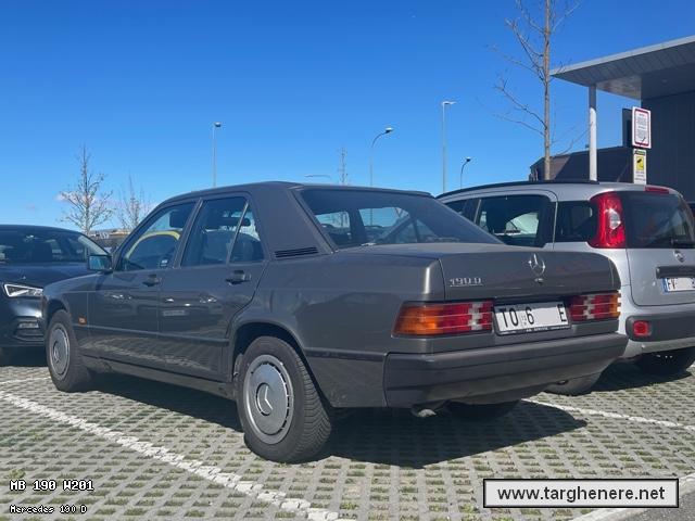 mercedes190lupo20230403.jpg