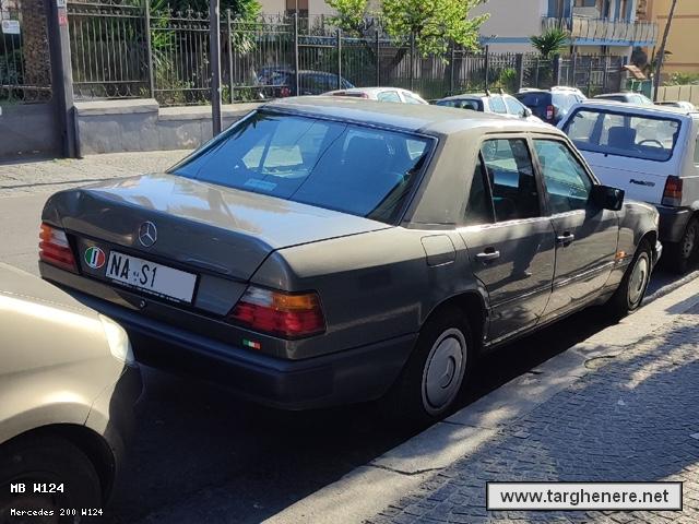 mercedesw124captain20230429.jpg