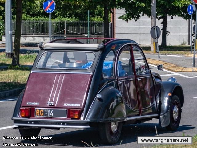 citroen2cvsilverfox20230522.jpg