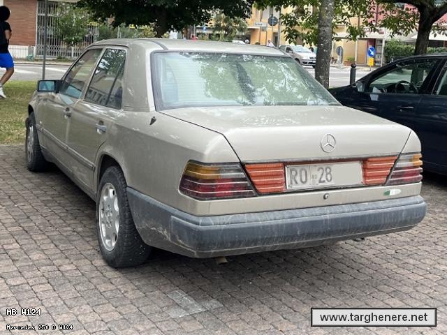 mercedesw124frabo20230714.jpg