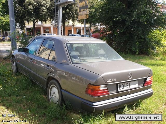 mercedesw124luka9620230725.jpg