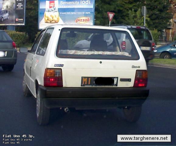 uno4521984bio.jpg