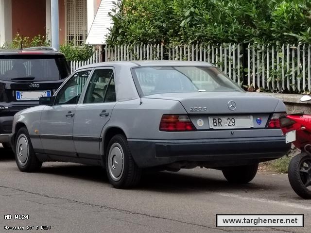 mercedesw124giovannispalla20230923.jpg
