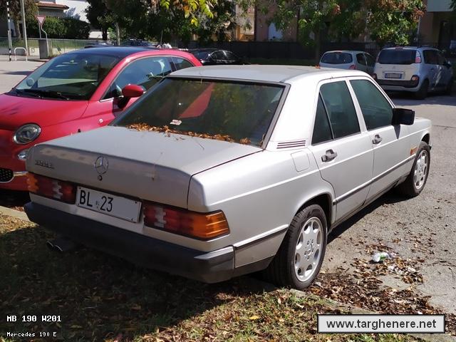 mercedes190gabford20230927.jpg