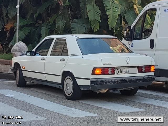 mercedes190captain20231006.jpg