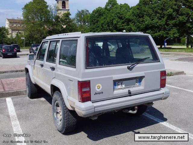 jeepcherokeedeltago20231013.jpg