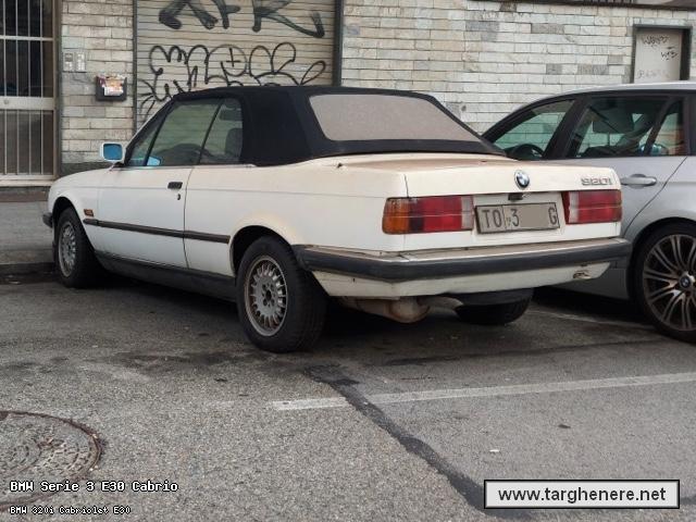 bmwe30cabriobiohazard20231031.jpg