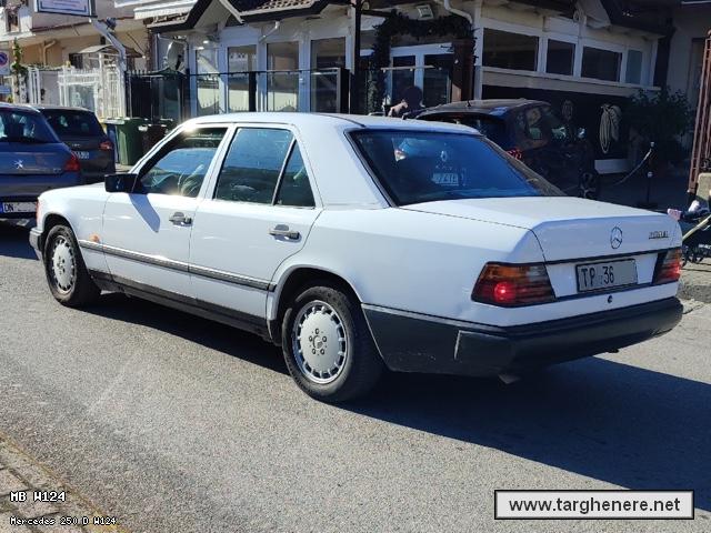mercedesw124captain20240223.jpg