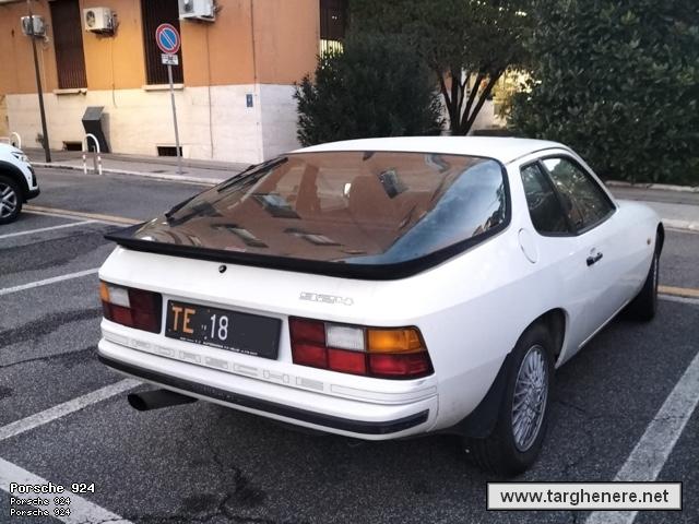 porsche924oldcarsita20240305.jpg