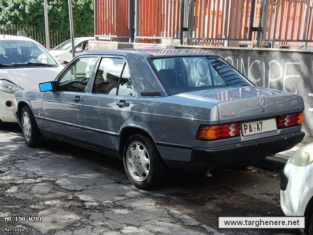 mercedes190luzz020240317.jpg