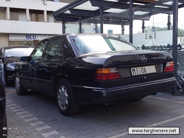 mercedesw124deltago20240420.jpg