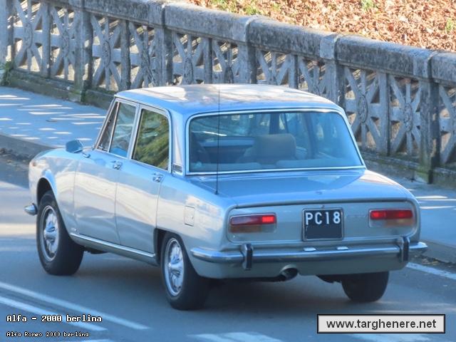 alfaromeo2000classicauto20240621.jpg