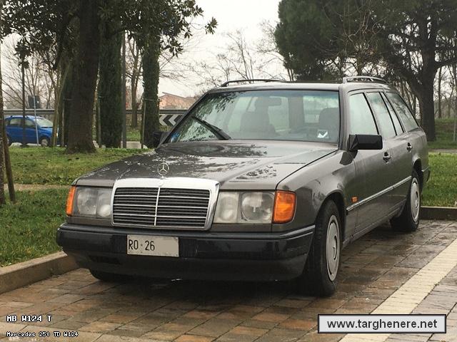 mercedesw124swfrabo20240718.jpg