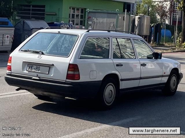 mercedesw124swfrabo20240904.jpg