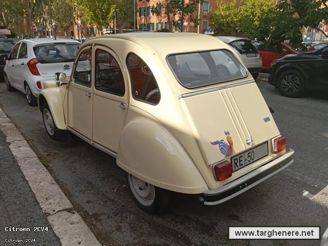 citroen2cvstrabuzov20241011.jpg