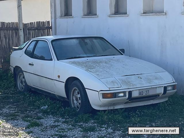 porsche924oldcarsita20241103.jpg