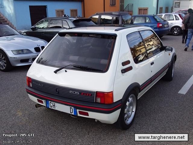 peugeot205gtideltago20241110.jpg