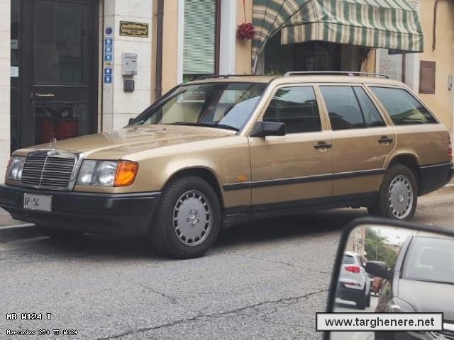mercedesw124swfrabo20241229.jpg