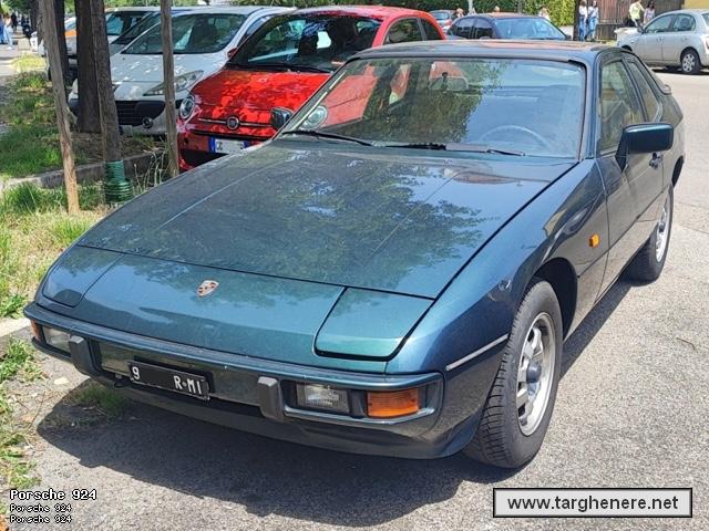 porsche924devisdl20250103..jpg