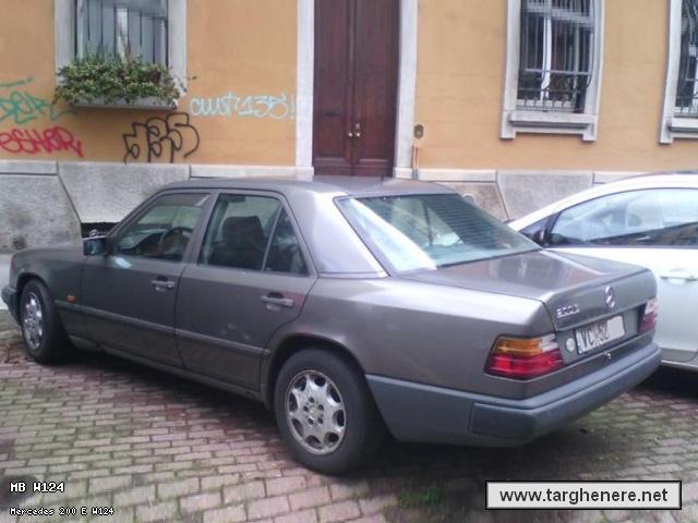mercedesw124r237020250509.jpg