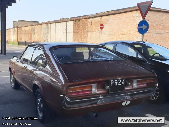 fordconsulcoupeluka9620250626.jpg