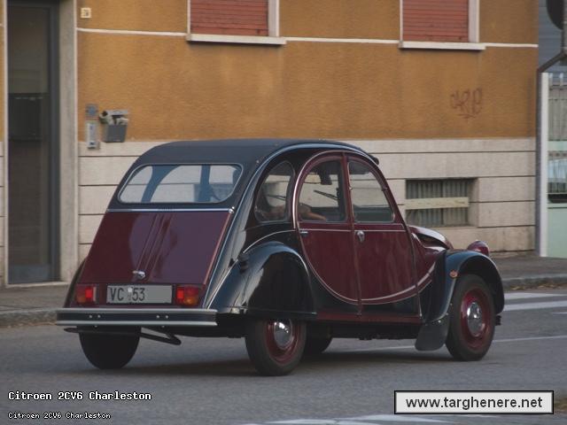 citroen2cvsilverfox20250701.jpg
