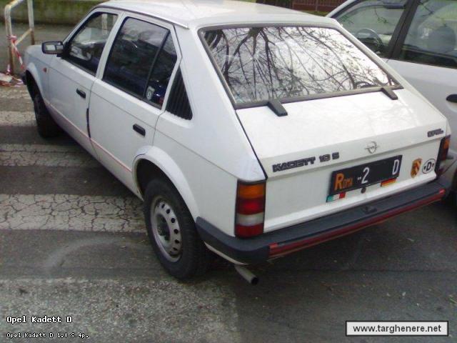 kadett10s4pbue83.jpg