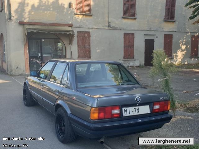 bmwe30luka9620250824.jpg