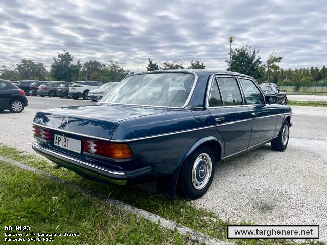 mercedesw123mx5dan20251006.jpg