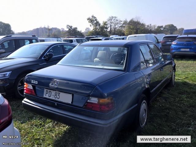 mercedesw124luka9620260106.jpg